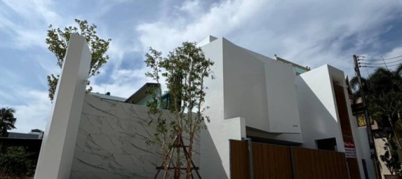 3 bedrooms Villa in Rawai, Thailand No. 23665 2