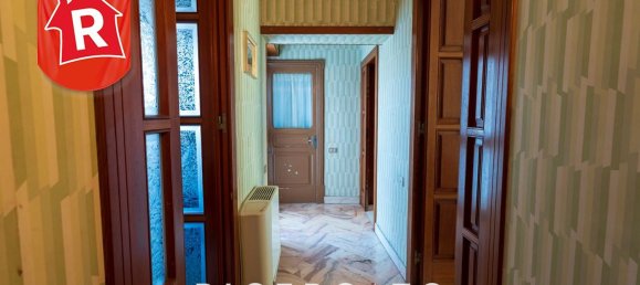 Квартира с 6 комнатами в Лечче, Италия № 61944 2