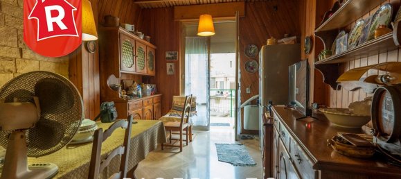 Квартира с 6 комнатами в Лечче, Италия № 61944 6