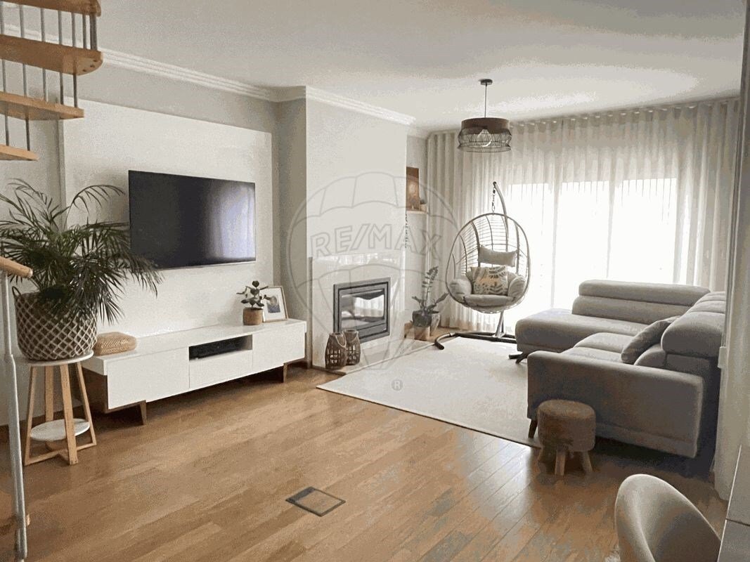 4 bedrooms Duplex in Mafra, Portugal No. 302079