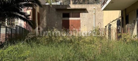 Propiedad comercial de 1 habitación en Messina, Italy No. 47415 2