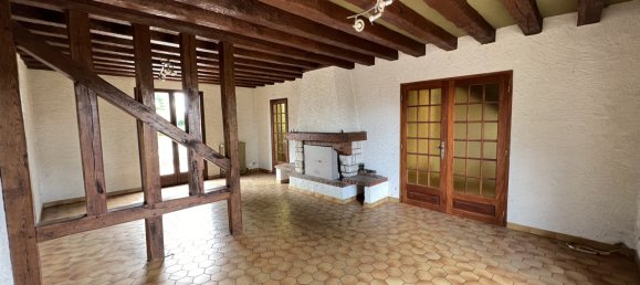 Casa de 5 dormitorios en Sandillon, France No. 248559 3