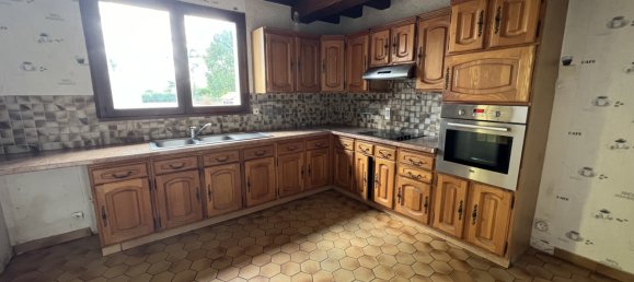 Casa de 5 dormitorios en Sandillon, France No. 248559 5