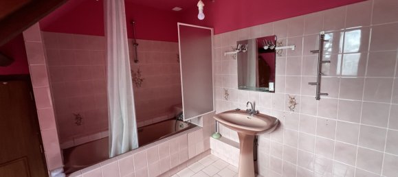 Casa de 5 dormitorios en Sandillon, France No. 248559 16