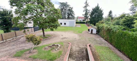 Casa de 5 dormitorios en Sandillon, France No. 248559 14