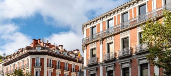 Apartamento de 2 dormitorios en Madrid, Spain No. 120017 15