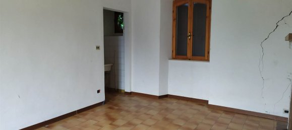 5-Zimmer Haus in Ziano Piacentino, Italy, Nr. 103910 32