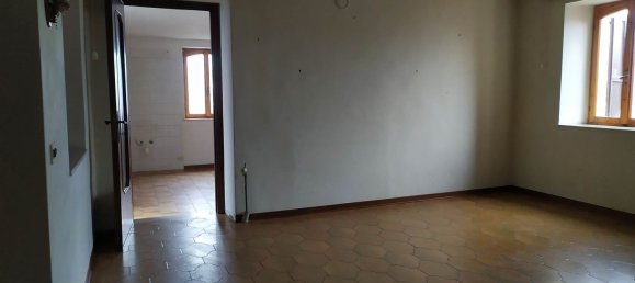 5-Zimmer Haus in Ziano Piacentino, Italy, Nr. 103910 33
