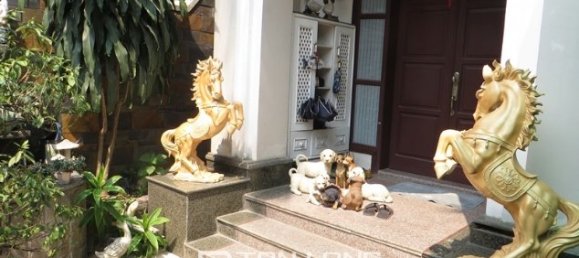 4 bedrooms Apartment in Tay Ho, Vietnam No. 260 2