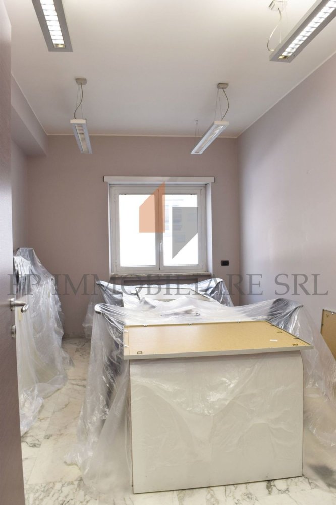 4-Zimmer Wohnung in Rome, Italy, Nr. 111361