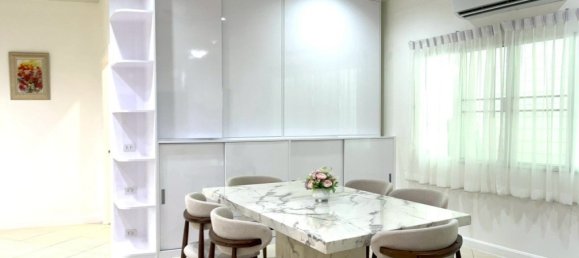 3 chambres house à vendre à Pattaya, Chonburi, Eastern Thailand, Thailand № 59967 9