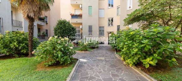 1 chambre Appartement à Milan, Italy No. 268385 28