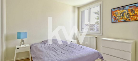 Apartamento de 2 dormitorios en Bordeaux, France No. 107973 4