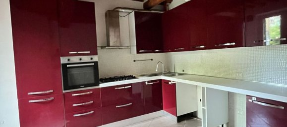 5 bedrooms House in Pisa, Italy No. 337915 10