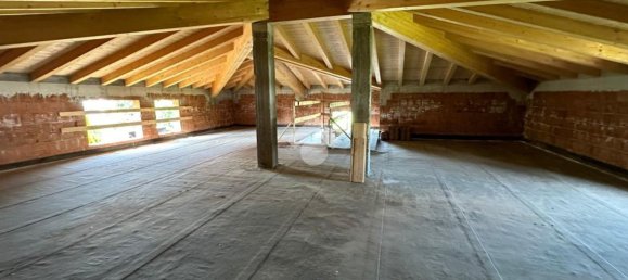 Villa de 4 habitaciónes en Palazzolo sull'Oglio, Italy No. 2047 28