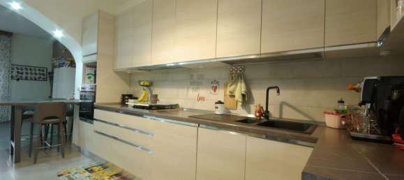 Apartamento de 3 habitaciónes en San Giustino, Italy No. 154076 7