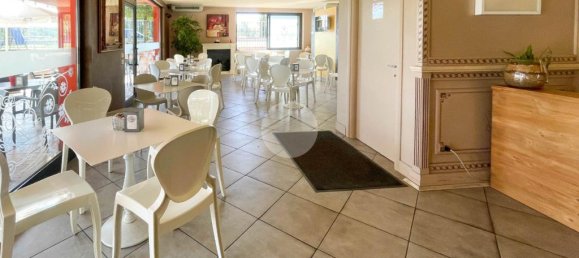 2 rooms Commercial property in Castenedolo, Italy No. 257658 20