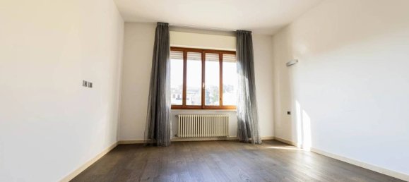 5 Schlafzimmer Villa in Fano, Italy, Nr. 144760 14