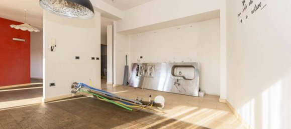 5 Schlafzimmer Villa in Fano, Italy, Nr. 144760 4