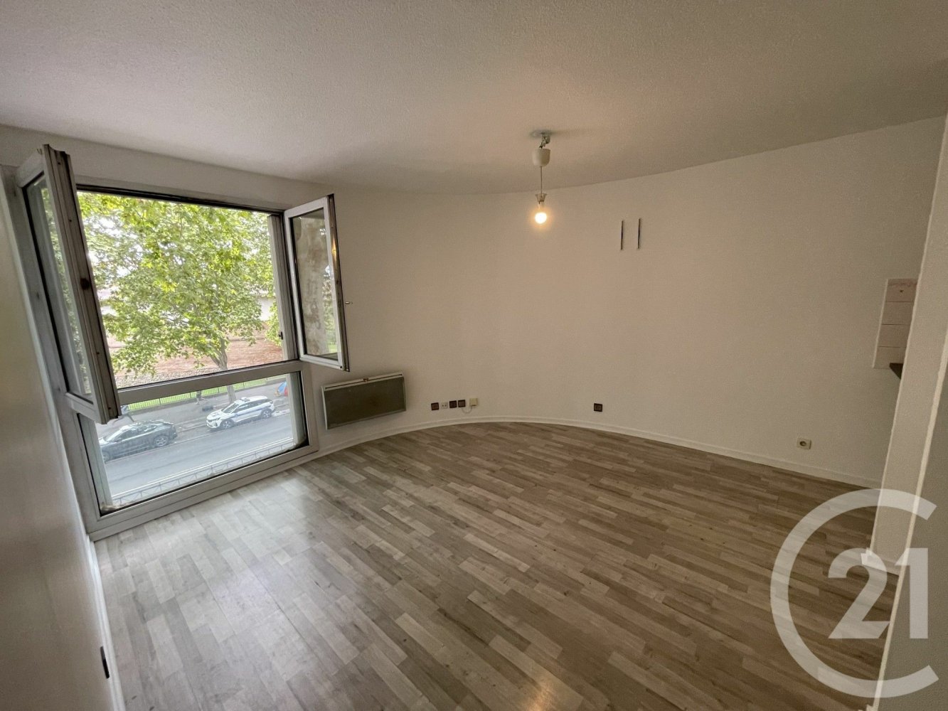 Квартира с 1 спальней в Тулуза, Франция № 356872