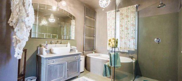 6 rooms Villa in Massarosa, Italy No. 159138 8