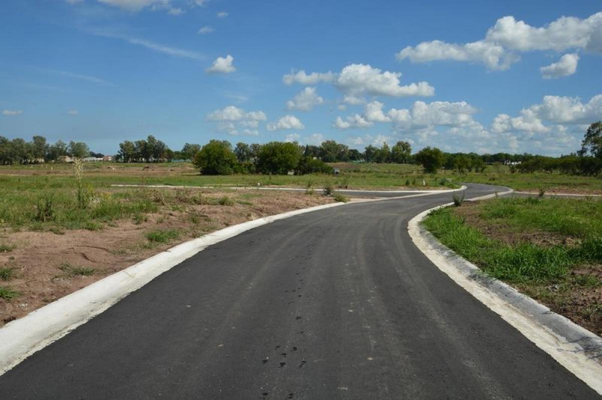 Terrain à Pilar, Argentina No. 112548