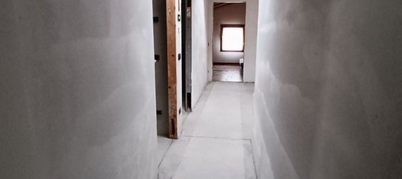 5 bedrooms Villa in Santa Maria di Sala, Italy No. 315844 16