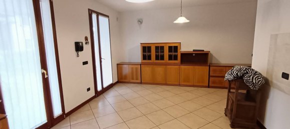 5 bedrooms Villa in Santa Maria di Sala, Italy No. 315844 2
