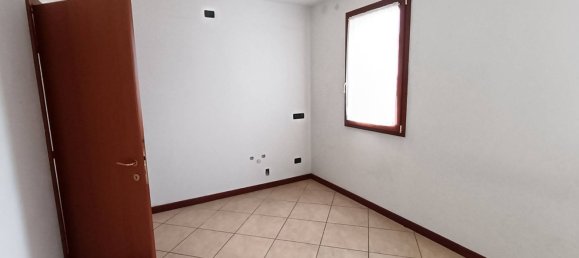 5 bedrooms Villa in Santa Maria di Sala, Italy No. 315844 7