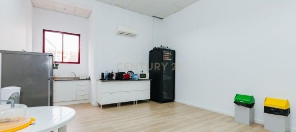 Büro in Amadora, Portugal 490m², Nr. 108386 4