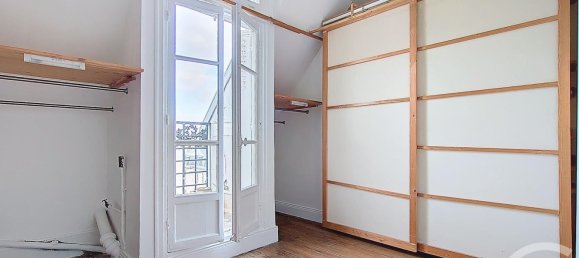1 bedroom Apartment in Paris, France No. 162077 7