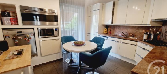 5 bedrooms House in Perpignan, France No. 279760 4