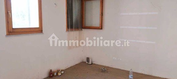 4 Schlafzimmer Wohnung in Foiano della Chiana, Italy, Nr. 190050 10