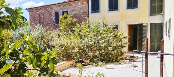 4 Schlafzimmer Wohnung in Foiano della Chiana, Italy, Nr. 190050 5