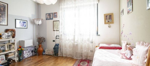 Apartamento T2 em Senago, Italy N.º 223070 24