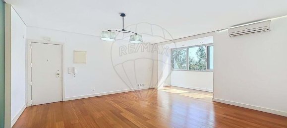 Apartamento de 3 dormitorios en Lisbon, Portugal No. 144201 24