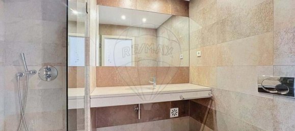 Apartamento de 3 dormitorios en Lisbon, Portugal No. 144201 3