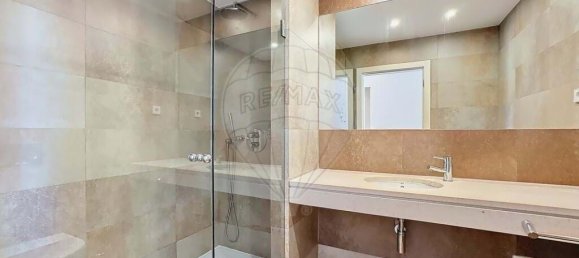 Apartamento de 3 dormitorios en Lisbon, Portugal No. 144201 4