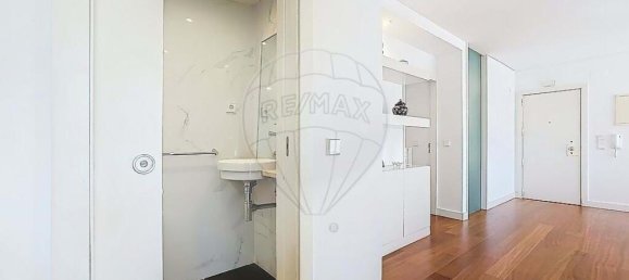 Apartamento de 3 dormitorios en Lisbon, Portugal No. 144201 32