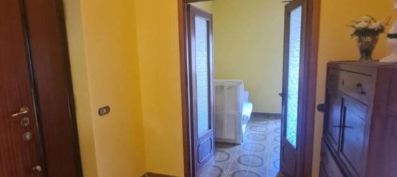 3-salle Appartement à Rome, Italy No. 105084 3