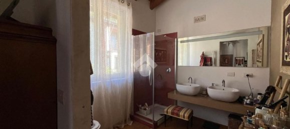 Квартира с 4 комнатами в Комерио, Италия № 179014 10