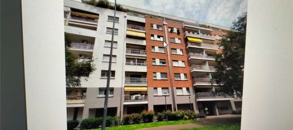 Квартира с 4 спальнями в Милан, Италия № 357904 6