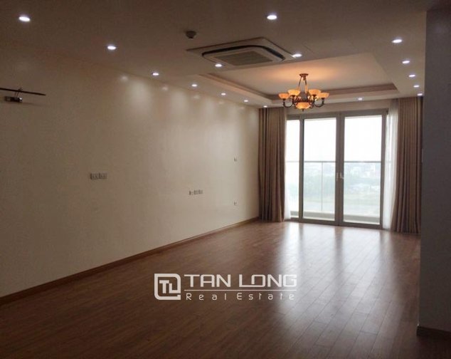 3 bedrooms Apartment in Cau Giay, Vietnam No. 3086