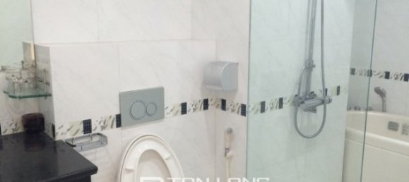 3 bedrooms Apartment in Cau Giay, Vietnam No. 3086 10