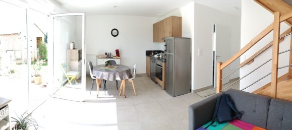 2 bedrooms House in Veigne, France No. 234472 3