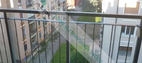 2 Schlafzimmer Wohnung in Milan, Italy, Nr. 361599 12