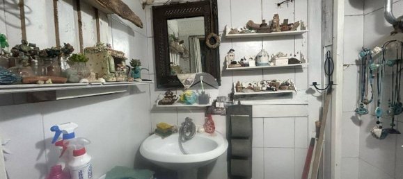 1 bedroom Apartment in Naples, Italy No. 119949 8