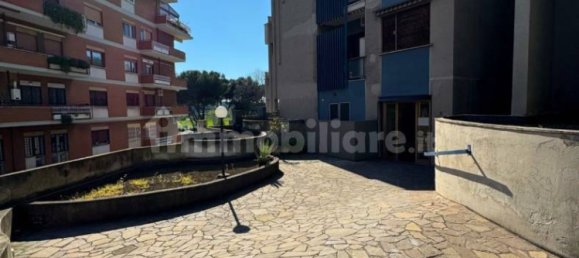 2 Schlafzimmer Wohnung in Rome, Italy, Nr. 348403 24