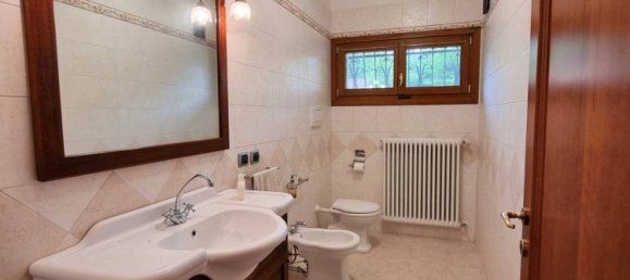 6 rooms Villa in Pordenone, Italy No. 154317 43