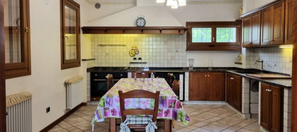 6 rooms Villa in Pordenone, Italy No. 154317 30